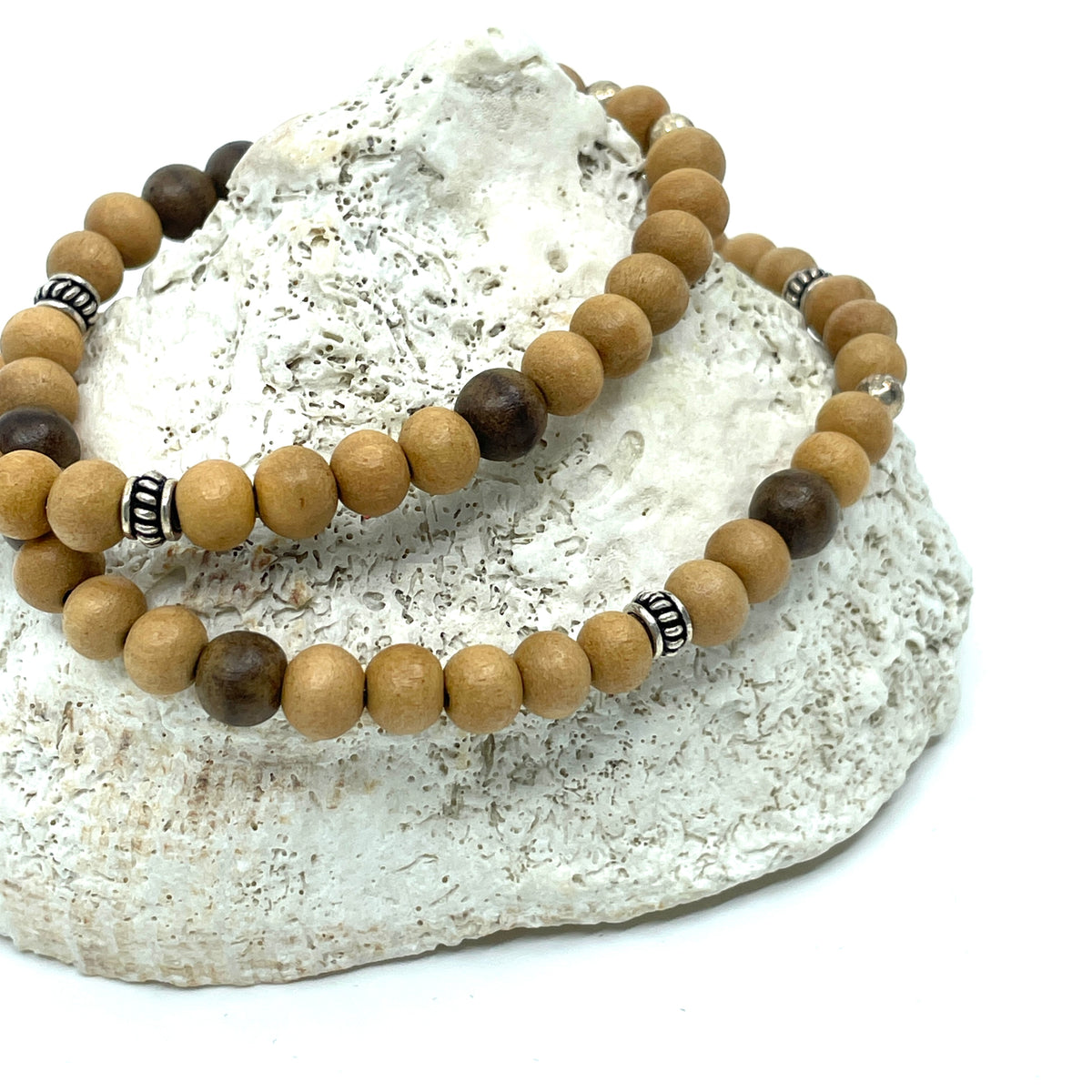 Armband mit Sandelholz